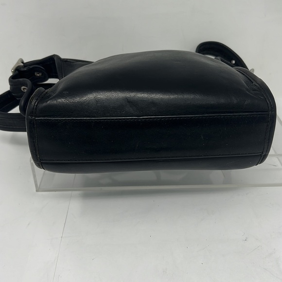 Coach Legacy K9N-9997 Black Leather Crossbody Shoulder Zip Bag - Picture 7 of 14